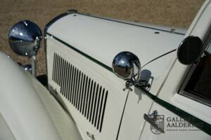 Bild 39/50 von Bentley 3 1/2 Liter Park Ward FHC (1933)