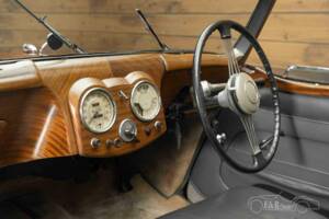 Bild 17/19 von Triumph 1800 Roadster (1947)