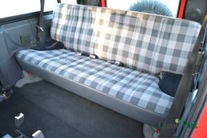 Image 11/50 of Mercedes-Benz 200 GE (SWB) (1987)