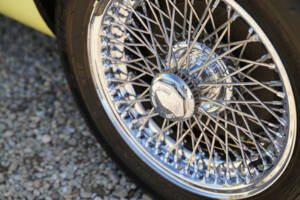 Image 40/50 de MG MGB (1977)