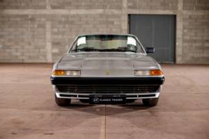 Image 9/23 de Ferrari 400 GT (1979)