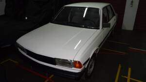 Bild 9/15 von Peugeot 305 (1982)