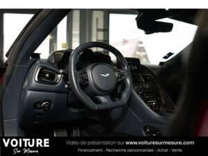 Bild 33/50 von Aston Martin DBS Superleggera (2019)