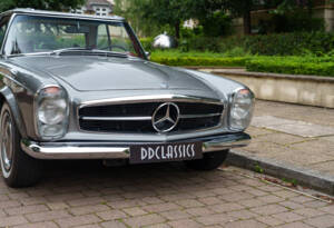 Image 7/21 de Mercedes-Benz 280 SL (1970)