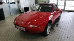 Image 31/56 de Mazda MX-5 1.8 (1995)