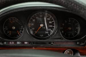 Bild 21/30 von Mercedes-Benz 350 SE (1976)