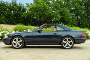 Imagen 13/50 de Mercedes-Benz SL 500 (1998)