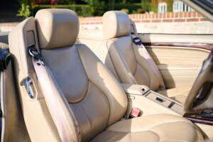 Image 30/50 of Mercedes-Benz SL 280 (1996)