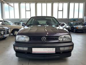 Bild 24/43 von Volkswagen Golf III 2.8 VR6 (1992)