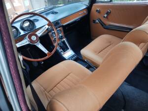 Image 10/15 of Alfa Romeo 1750 Berlina (1970)