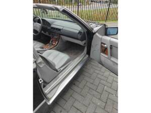 Image 38/50 de Mercedes-Benz 500 SL (1991)