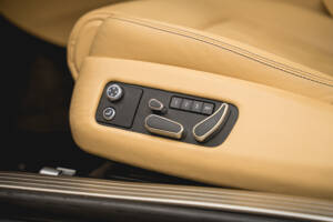 Bild 29/54 von Bentley Continental GT (2011)