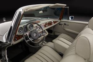 Gray metallic Mercedes-Benz 280 SE 3,5 l Cabriolet for sale
