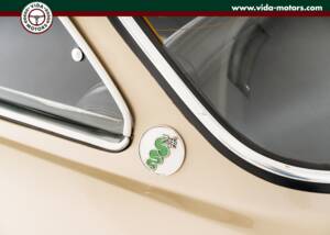 Image 6/14 of Alfa Romeo 2000 GT Veloce (1972)