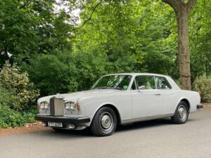 Image 2/50 of Bentley Corniche (1980)