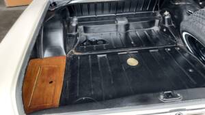 Bild 16/29 von Mercedes-Benz 280 SE (1968)