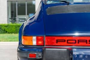 Bild 33/48 von Porsche 911 Carrera 3.2 (1984)
