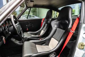 Image 6/12 of Porsche 911 Carrera RS (1991)