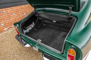 Bild 28/50 von Aston Martin DB 6 (1967)