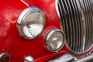 Image 38/50 of Jaguar Mk II 3.8 (1964)