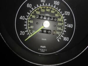 Immagine 14/20 di Mercedes-Benz 560 SL (1987)