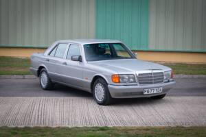 Bild 1/28 von Mercedes-Benz 500 SE (1988)