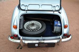 Imagen 16/20 de Austin-Healey 3000 Mk III (BJ8) (1967)