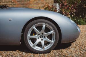 Image 38/39 of TVR Tuscan S (2003)