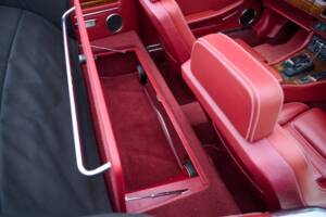 Image 19/50 of Jaguar XJS 6.0 (1993)