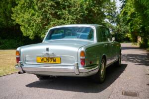 Image 6/46 of Rolls-Royce Silver Shadow I (1974)