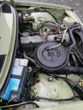 Image 18/22 de Mercedes-Benz 300 TD (1979)