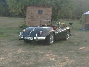 Image 6/8 of Jaguar XK 140 DHC (1956)