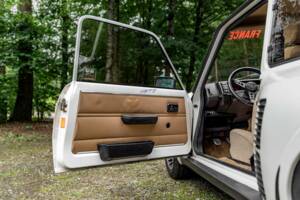 Image 27/49 of Renault R 5 Turbo 2 (1984)