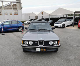 Imagen 29/34 de BMW 320 Baur TC (1981)