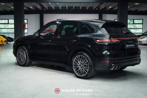 Immagine 9/24 di Porsche Cayenne Turbo (2018)