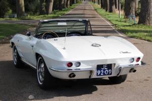 Bild 16/30 von Chevrolet Corvette Sting Ray Convertible (1964)