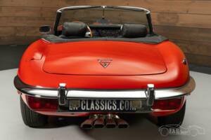Imagen 5/16 de Jaguar E-Type V12 (1971)