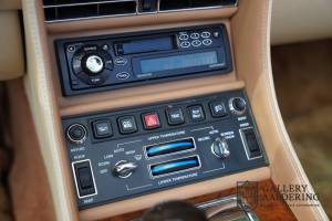 Afbeelding 29/50 van Bentley Azure (2000)