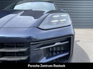 Bild 29/31 von Porsche Cayenne Coupé E-Hybrid (2025)