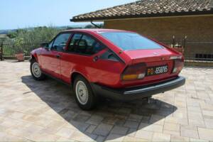 Bild 5/31 von Alfa Romeo GTV 2.0 (1982)