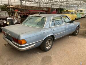 Image 9/38 of Mercedes-Benz 450 SE (1977)