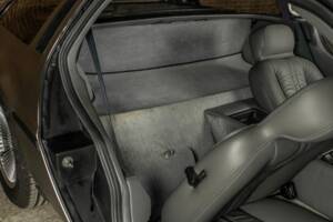 Image 43/66 of DeLorean DMC-12 (1981)