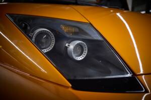 Image 91/99 of Lamborghini Murciélago (2003)