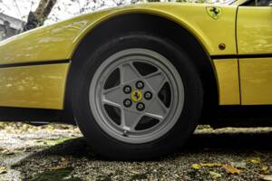 Bild 20/55 von Ferrari 328 GTS (1986)