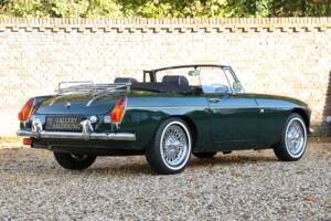 Image 32/50 of MG MGB (1974)
