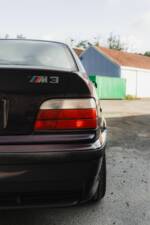 Image 16/80 of BMW M3 (1994)
