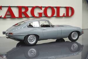Afbeelding 30/44 van Jaguar E-Type 3.8 (1963)