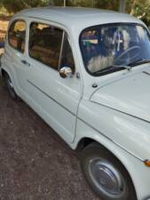 Bild 10/11 von SEAT 600 E (1972)