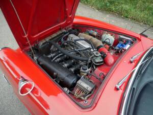 Immagine 38/38 di BMW 1600 GT (1968)