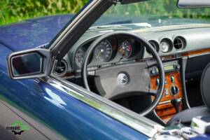 Immagine 28/60 di Mercedes-Benz 420 SL (1987)